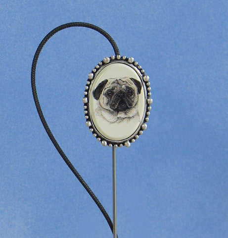 (01029) Bookflip's Pug in Silver Ox Setting