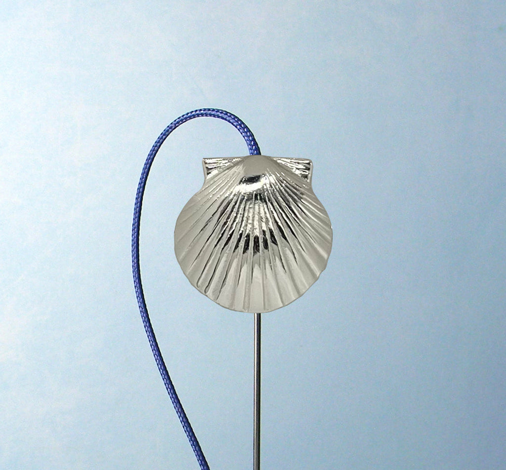 (02028) Bookflip's Large Scallop Shell