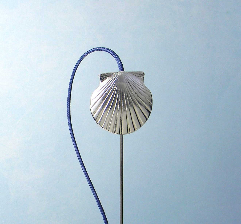 (02028) Bookflip's Large Scallop Shell